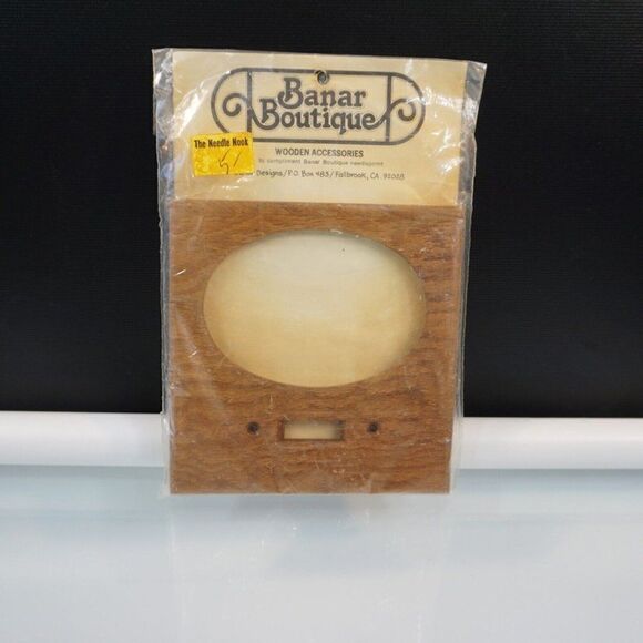 Banar Boutique Craft Frame Switch Plate Cover Wood Oval Insert for Stitchery NOS - Picture 1 of 4